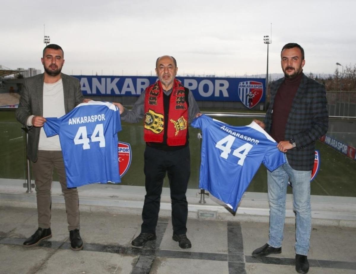 Malatyasporlu taraftarlardan Ankaraspor&rsquo;a destek