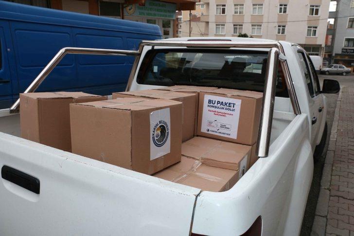 Kartal Belediyesi’nden kahvehane esnafına erzak desteği G4