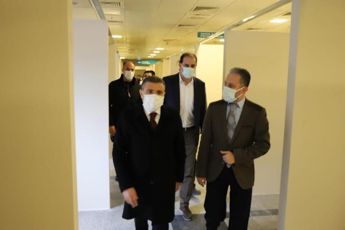 Vali Atay fizik tedavi hastanesini inceledi