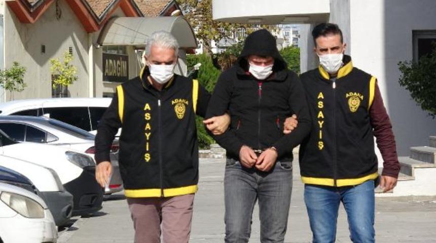 Kendisini ‘Komiser Kemal’ olarak tanıtıp 237 bin lira dolandırdı