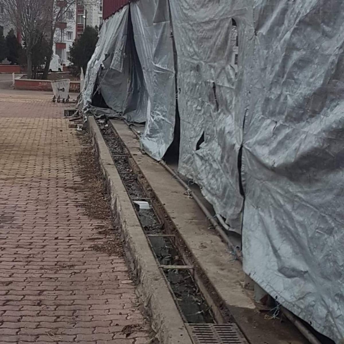 Sungurlu&rsquo;da belediye&rsquo;ye ait d&ouml;k&uuml;m ızgaralar &ccedil;alındı