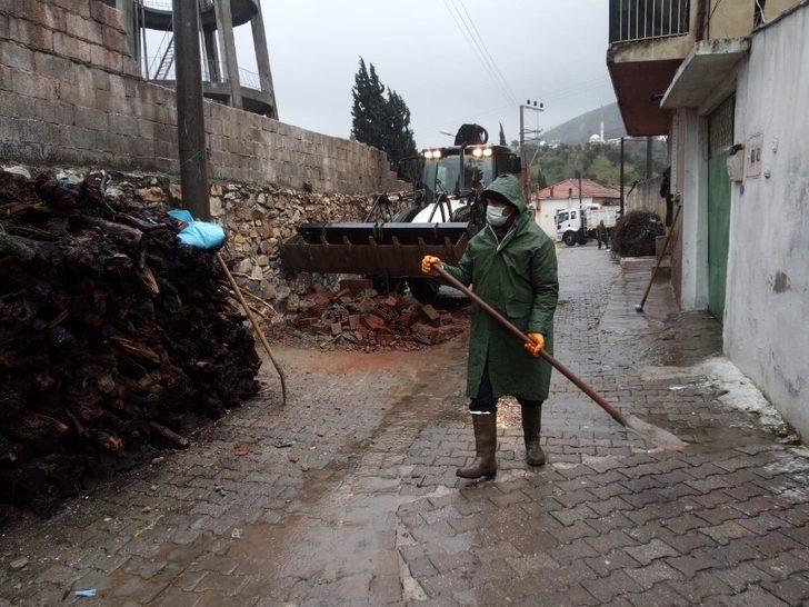 Söke’de sağanak yağış ve fırtına etkili oldu G2