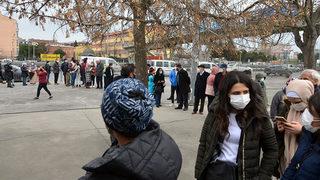 Avcılar'da İstanbulkart için HES kodu eşleştirme kuyruğu