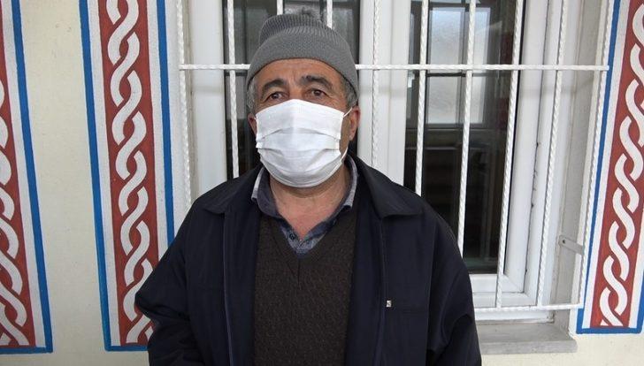 5 çocuğun yangın tüpü sıkıp zarar verdiği caminin cemaati: "Yaşananlara üzüldük" G3