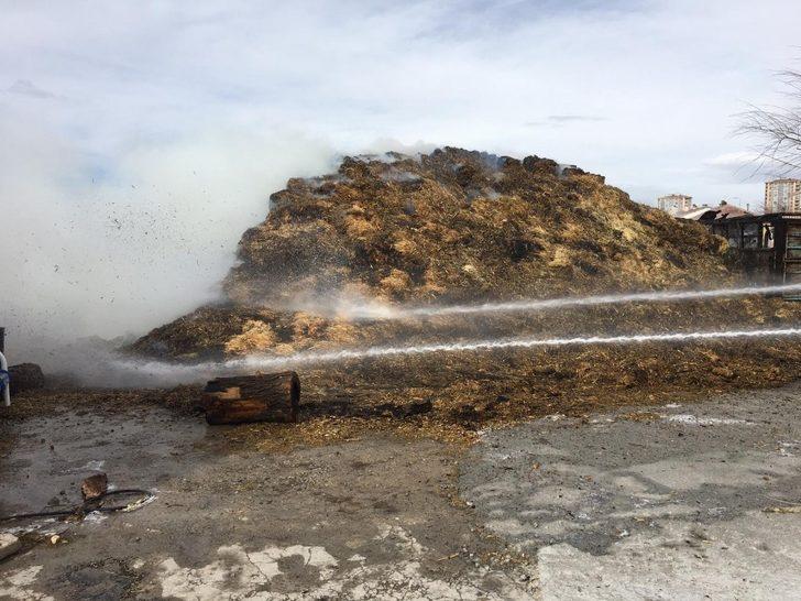 Alev alan saman balyaları ekipleri harekete geçirdi G5