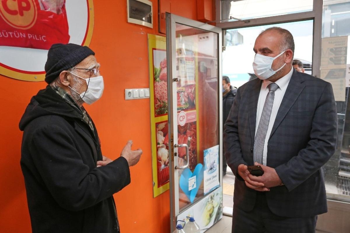 Başkan Sandık&ccedil;ı: "Esnaf kardeşlerimi canı g&ouml;n&uuml;lden kutluyorum&rdquo;