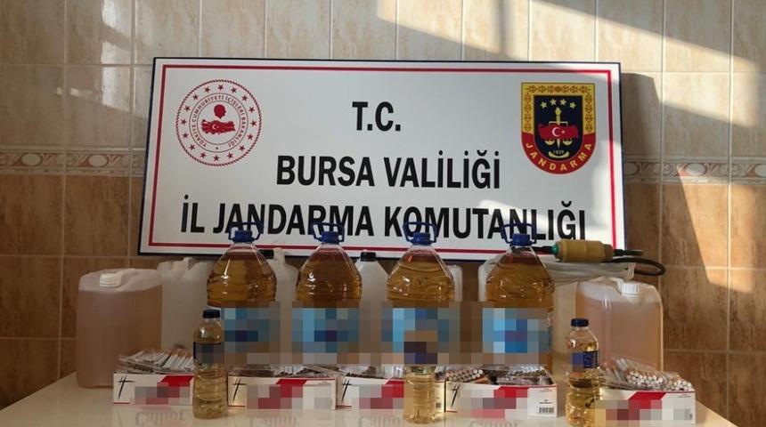 Ka&ccedil;ak i&ccedil;ki imalathanesine baskın, &ccedil;ok sayıda ka&ccedil;ak i&ccedil;ki ele ge&ccedil;irildi