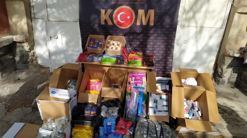 Polis ekiplerinden nargile operasyonu