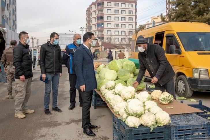 Başkan Vekili Aslan’dan pazar esnafına ziyaret G1