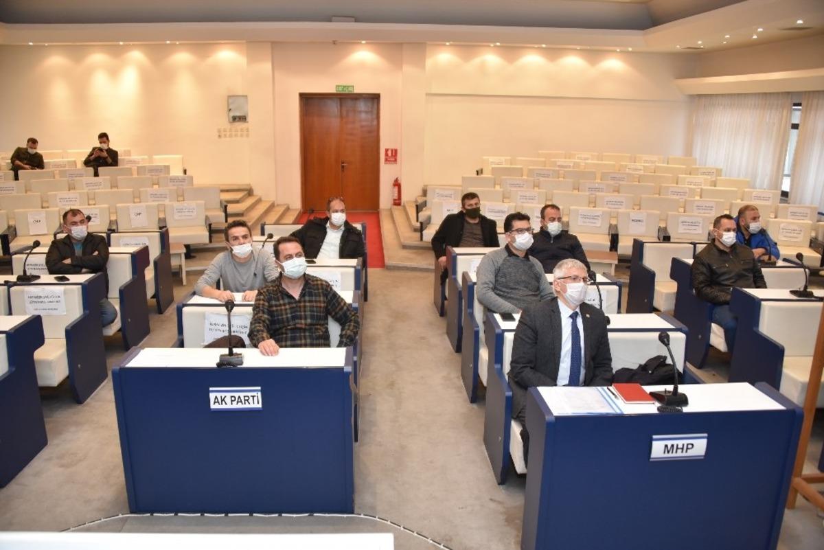 Salihli Belediyesi asans&ouml;r firmalarını ve y&ouml;neticileri bilgilendirdi