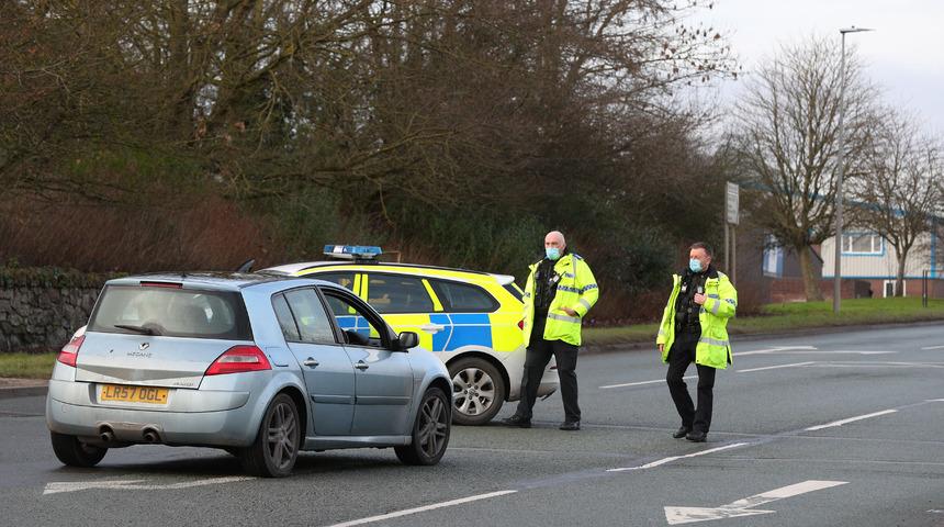 Patlayıcı uzmanları aşı fabrikasına çağrıldı