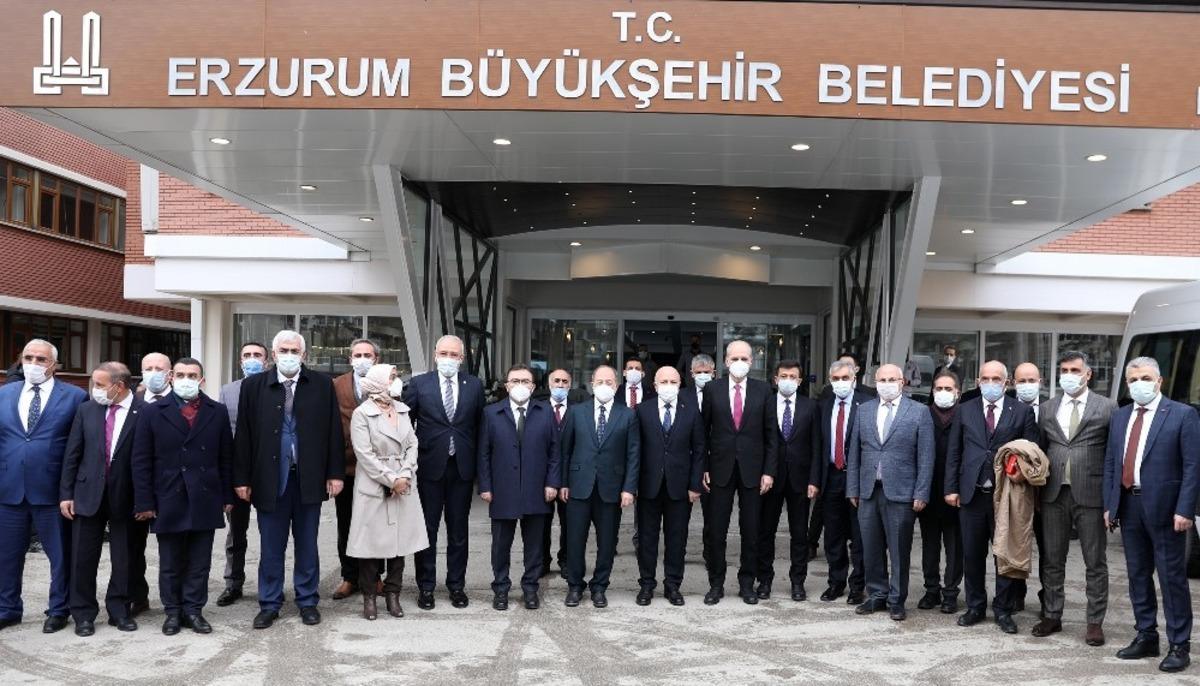 Ak Parti Genel Başkanvekili Prof. Dr. Kurtulmuş&rsquo;tan B&uuml;y&uuml;kşehir&rsquo;e ziyaret