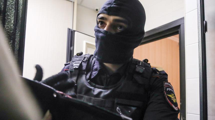 Rus muhalif lider Navalni’nin evi ve ofislerine polis baskını