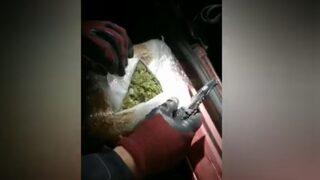 Çekiciyle taşınan otomobilde 22 kilo esrar ele geçirildi