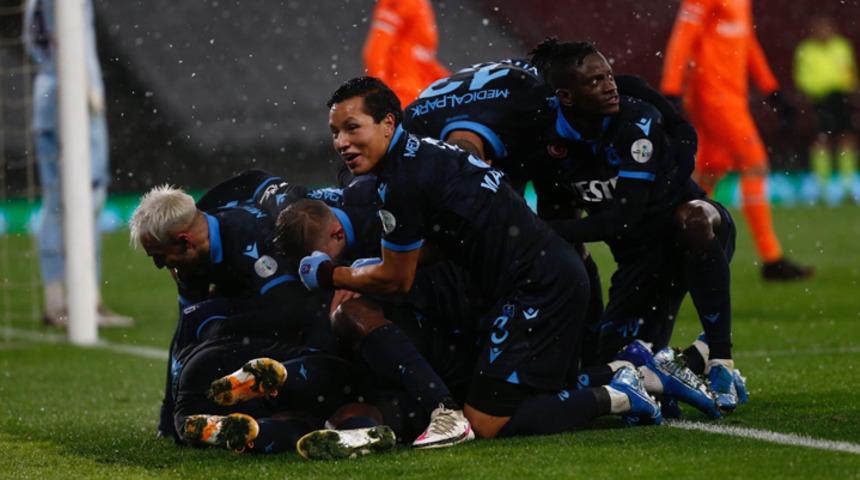 ÖZET | Medipol Başakşehir-Trabzonspor: 1-2