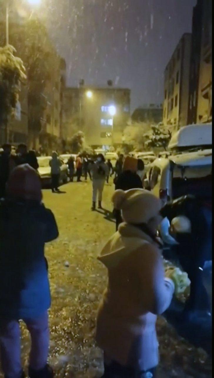 Kar gören Muğlalılar Corana’yı unuttu G3