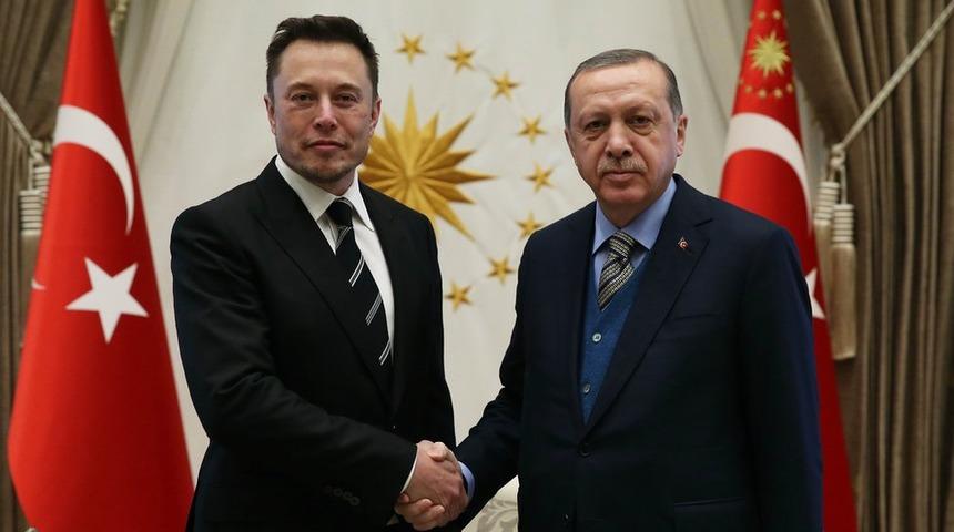 Elon Musk ile görüşen Cumhurbaşkanı Erdoğan 'Uzay teknolojileri başta olmak üzere farklı alanlarda iş birliğini ele aldık' dedi