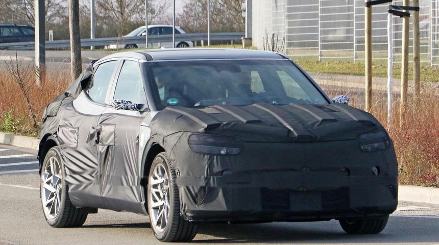 Genesis elektrikli modelinin testlerine devam ediyor!