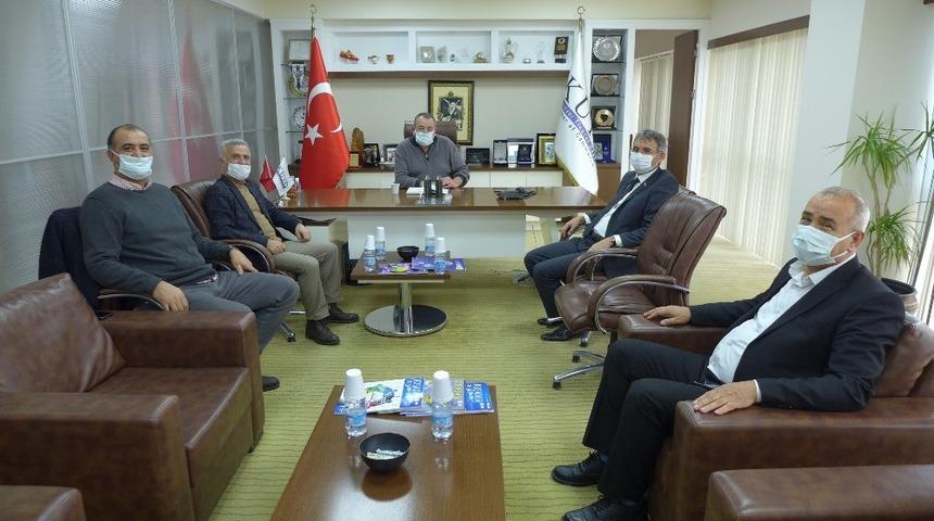 Aydın İl Tarım ve Orman M&uuml;d&uuml;rl&uuml;ğ&uuml; yetkilileri KUTO Başkanı Akdoğan ile g&ouml;r&uuml;şt&uuml;