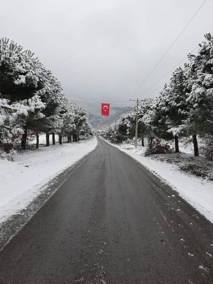 Simav’ın Hacıhüseyinefendi köyü karantinaya alındı G3