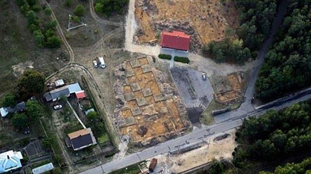 Nazi kampında öldürülen çocuklara ait isim künyeleri bulundu