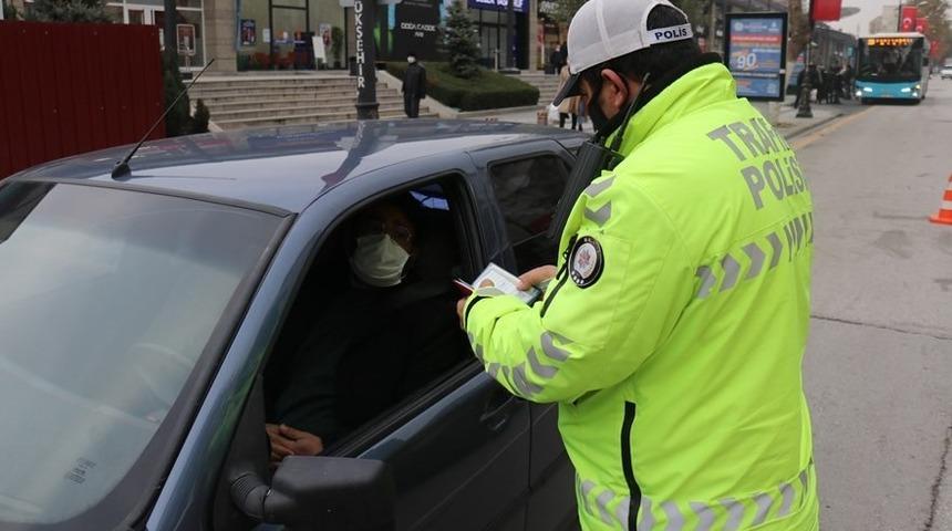 Malatya&rsquo;da 21 kişiye sokağa &ccedil;ıkma cezası