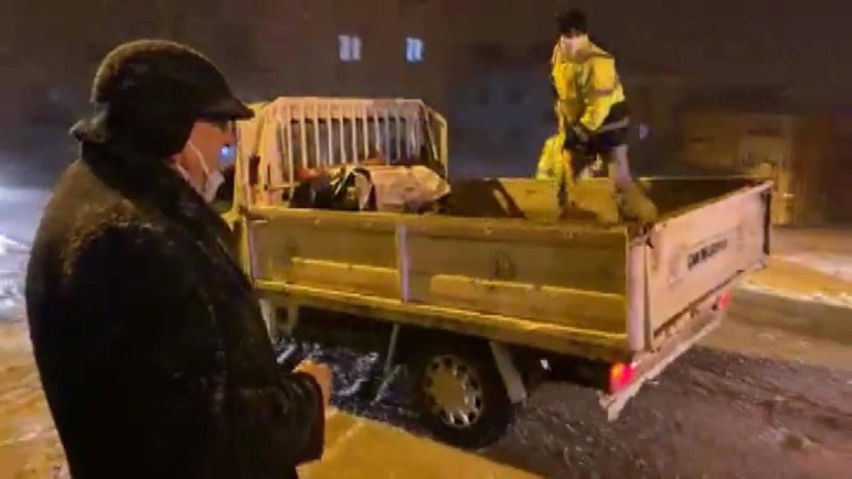 &Ccedil;an Belediyesi&rsquo;nin karla m&uuml;cadele &ccedil;alışmalarına Başkan &Ouml;z de katıldı