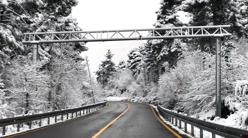 Kocaeli, Bartın, Zonguldak ve Karabük'ün yüksek kesimlerinde kar etkili oluyor