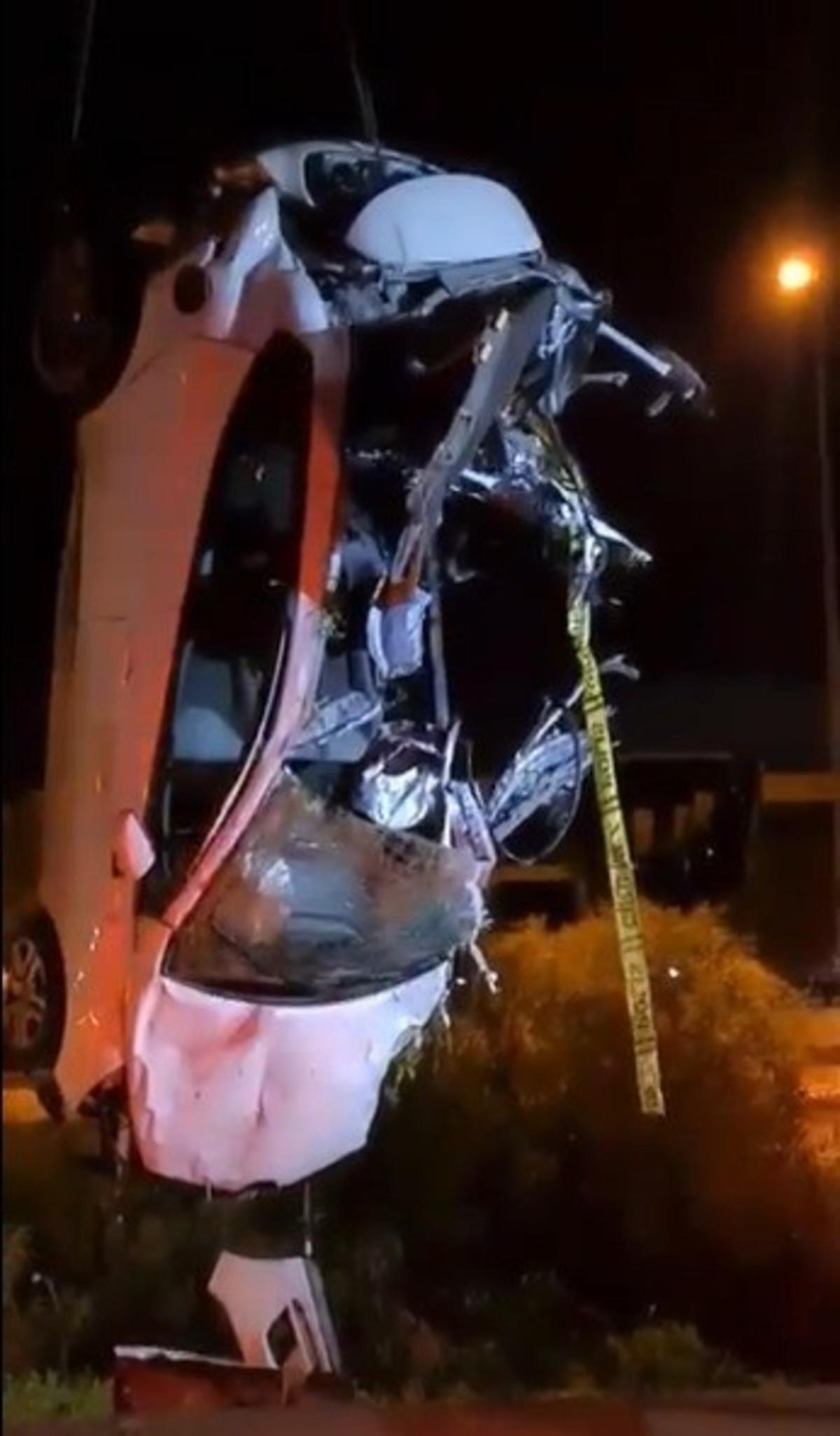 Takla atarak hurdaya d&ouml;nen otomobilin s&uuml;r&uuml;c&uuml;s&uuml; hayatını kaybetti