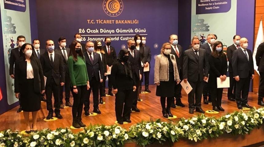 Bakan Pekcan&rsquo;dan Kileci ve Altunkaya&rsquo;ya DG&Ouml; Liyakat Sertifikası