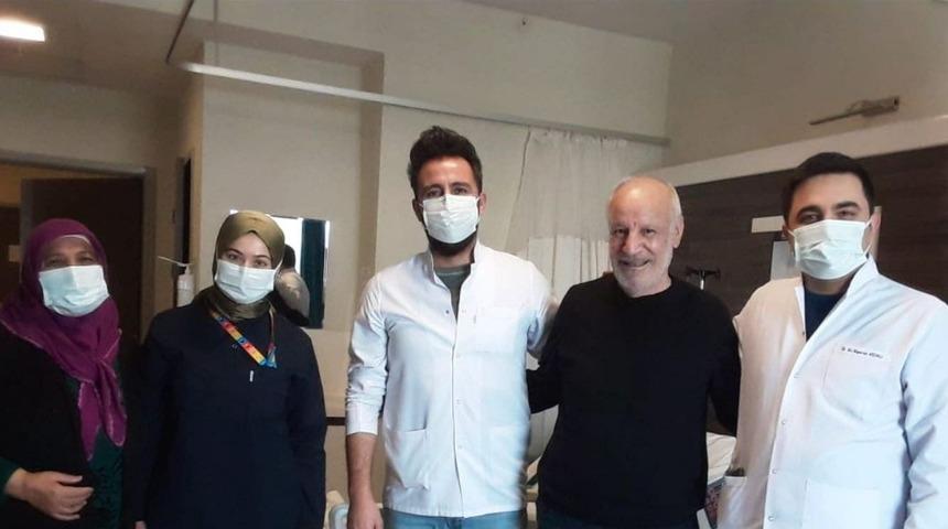Covid-19 hastası 79 g&uuml;n sonra taburcu oldu