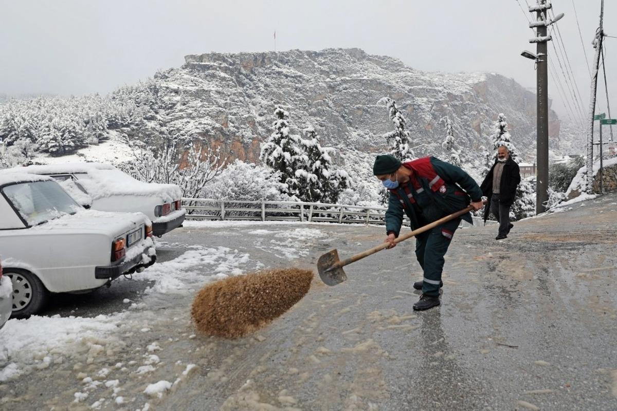 Menteşe Belediyesinde kar mesaisi