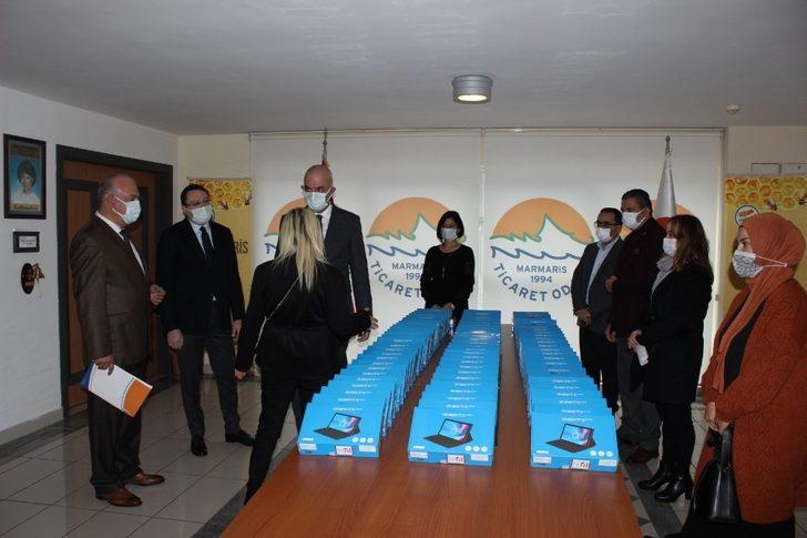 Marmaris Ticaret Odası’ndan tablet desteği G4