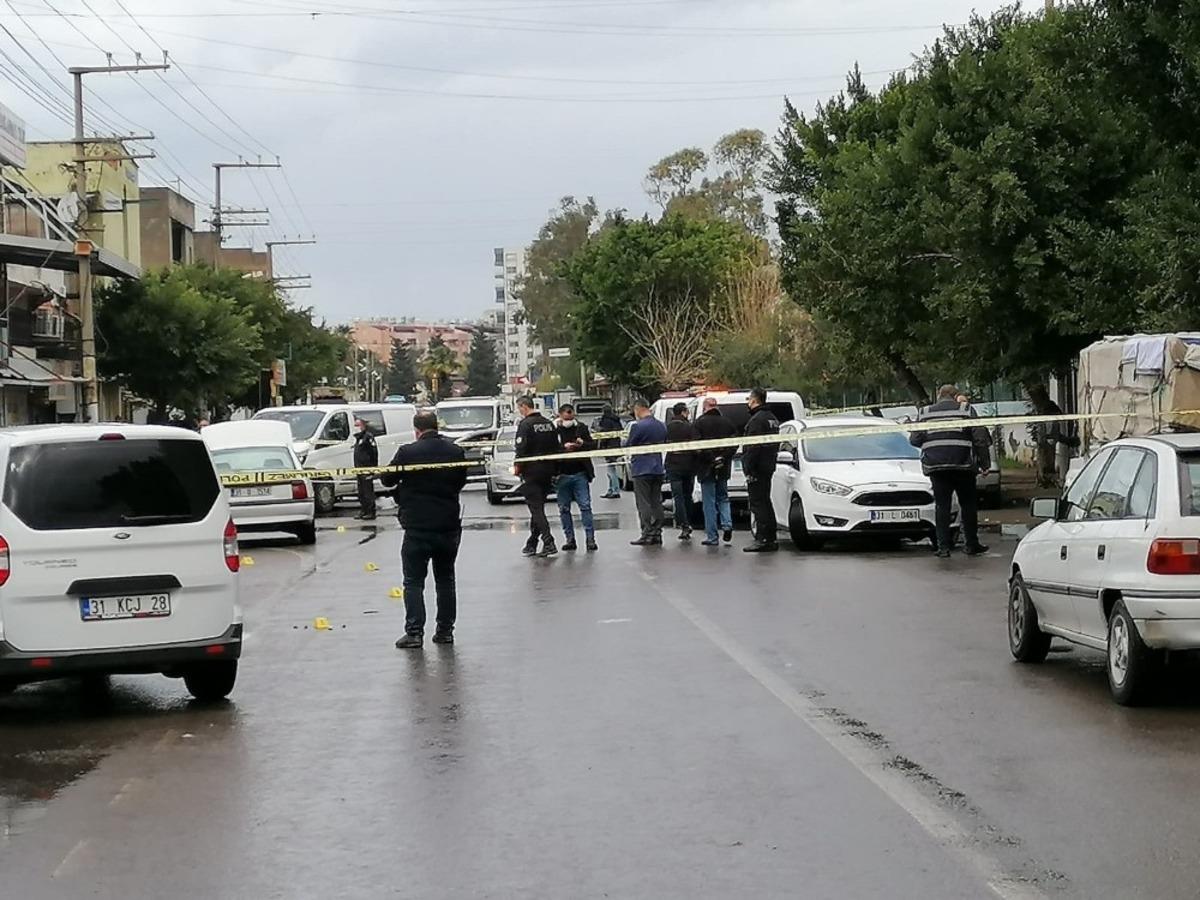 İskenderun&rsquo;da silahlı kavga: 1 &ouml;l&uuml;