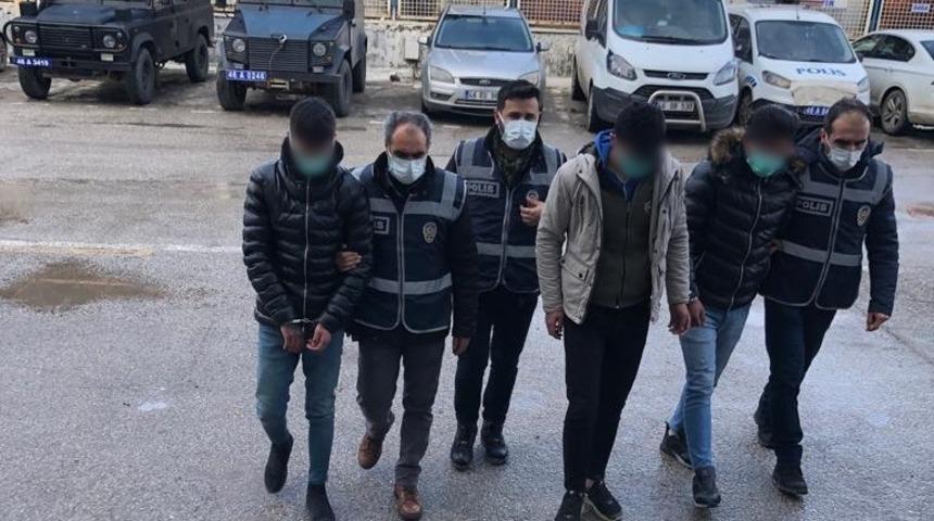 Polis hırsızları su&ccedil;&uuml;st&uuml; yakaladı