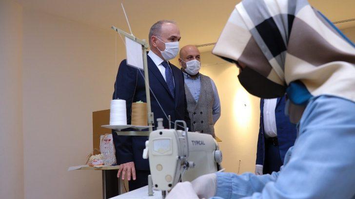 Düzce Belediyesi 102 bin haneye çat kapı maske dağıttı G3