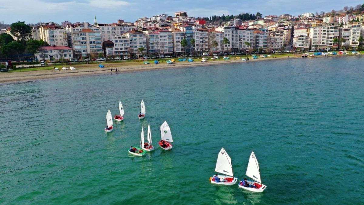 Ordu&rsquo;da kano ve yelken sporuna b&uuml;y&uuml;k ilgi