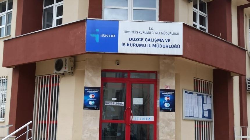D&uuml;zce&rsquo;de 126 firma iş&ccedil;i arıyor