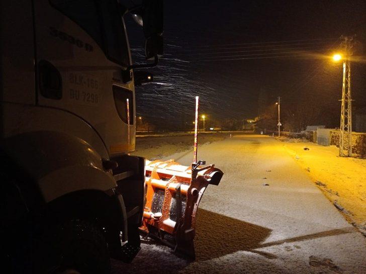 Ankara’da karla mücadele canlı yayında G4