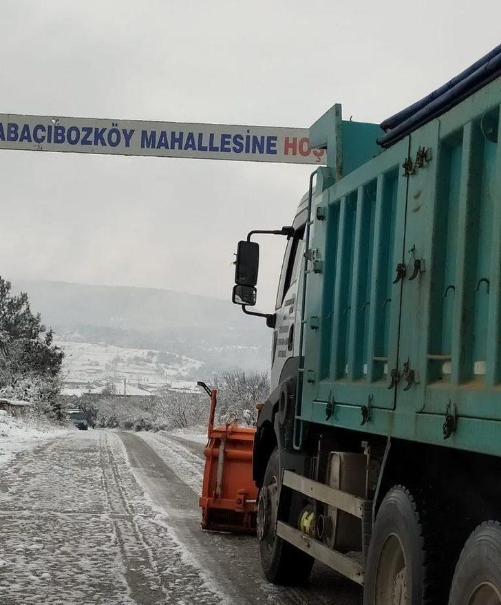 Manisa’da karla mücadele devam ediyor G3