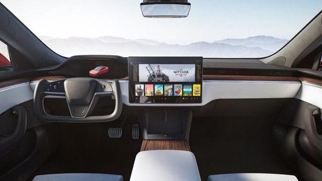 Tesla Model S’in yeni kokpit fotoğrafları yayınlandı