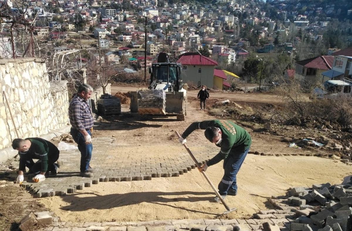 Toroslar&rsquo;da yayla yolları yenileniyor