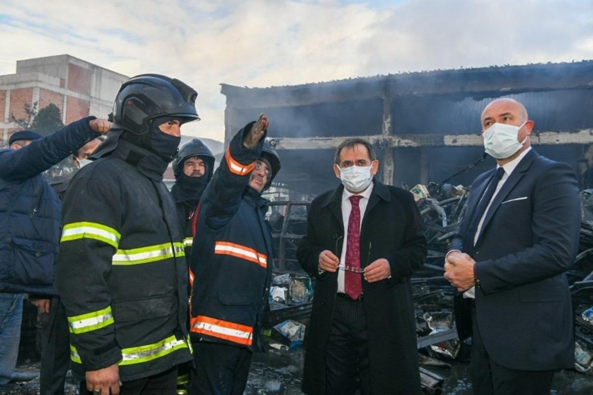 Başkan Demir: &ldquo;Tesellimiz yangında yaralanma ve &ouml;l&uuml;m olmaması&rdquo;