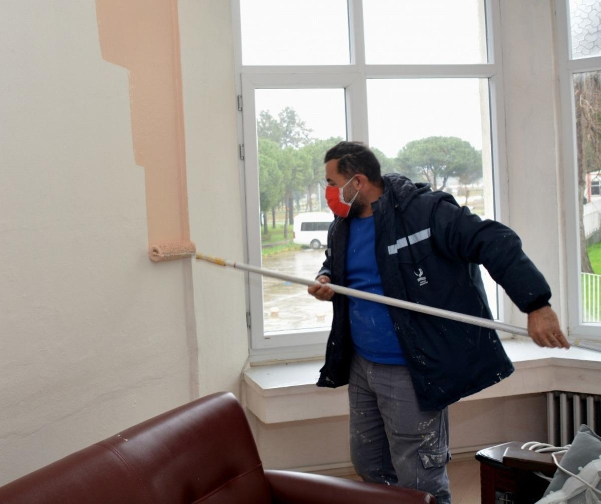 Aliağa&rsquo;da okullar y&uuml;z y&uuml;ze eğitime hazırlanıyor