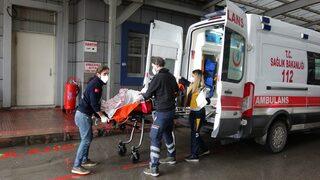 Eşinin evi terk etmesine sinirlendi, kayınvalidesini bıçakladı