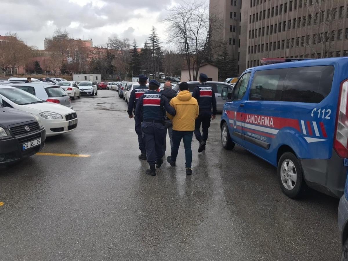 Jandarmadan sahte i&ccedil;ki &uuml;retip satan aileye operasyon