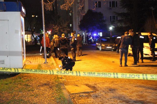 Sokak ortasında 2 kişiyi vurdular, bağ evinde saklanırken yakalandılar 1