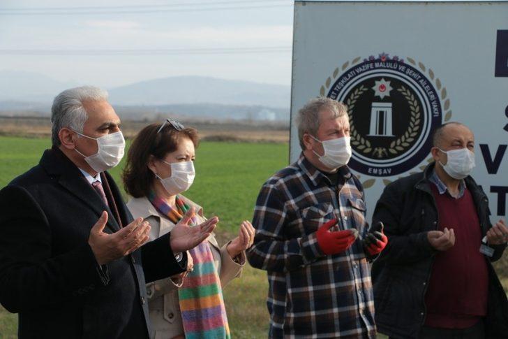 EMŞAV’dan Şehit ve Gaziler Hatıra Ormanı’na fidan dikimi G2