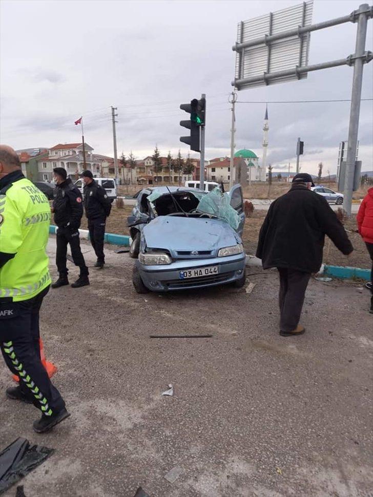 Afyonkarahisar'da aranan FETÖ zanlısı sahte kimlikle yakalandı G1