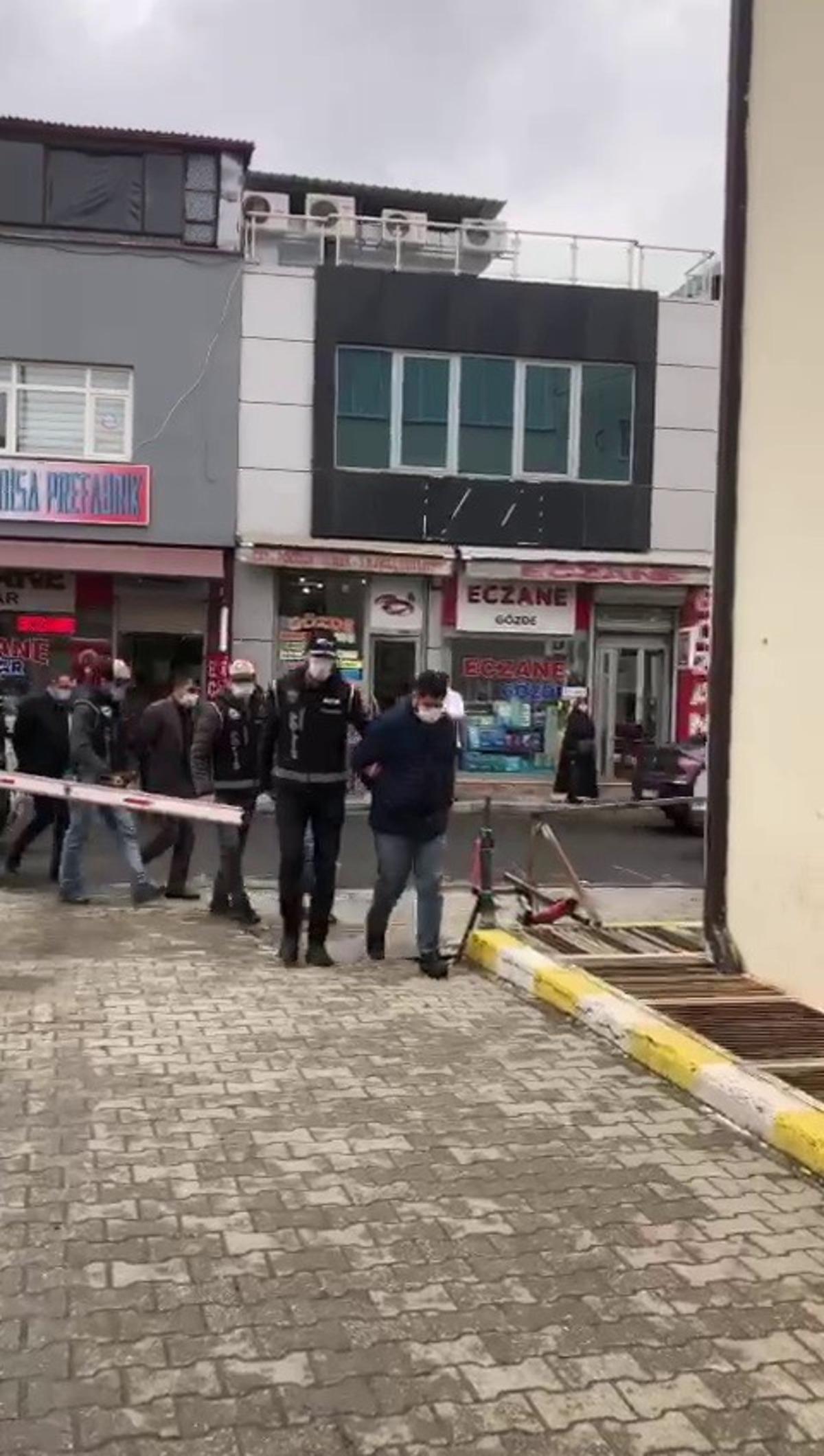 Sakarya&rsquo;da r&uuml;şvet karşılığı engelli raporu &ccedil;ıkaran sağlık&ccedil;ılara operasyon: 2 tutuklama